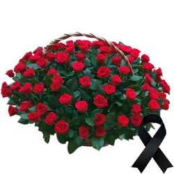 Фото товара 100 червоних троянд у кошику в Коломиї