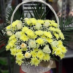 Фото товара Кошик "Жовті хризантеми та троянди" в Коломиї