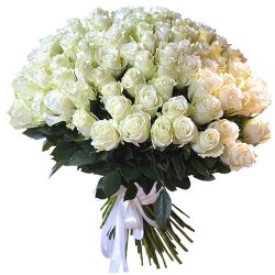Фото товара 101 біла імпортна троянда в Коломиї