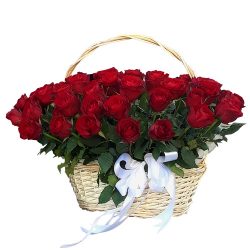 Фото товара 51 червона троянда в кошику в Коломиї